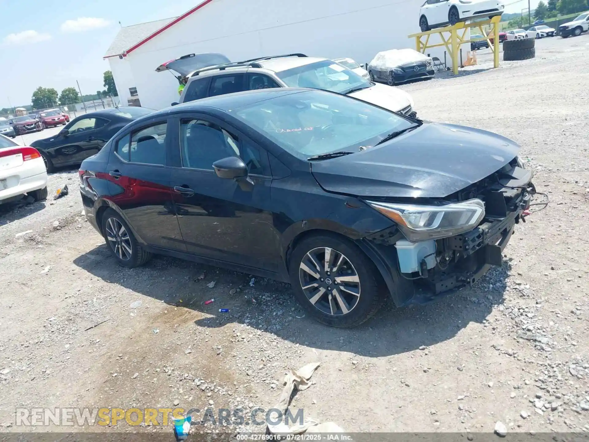 1 Фотография поврежденного автомобиля 3N1CN8EV4ML851702 NISSAN VERSA 2021