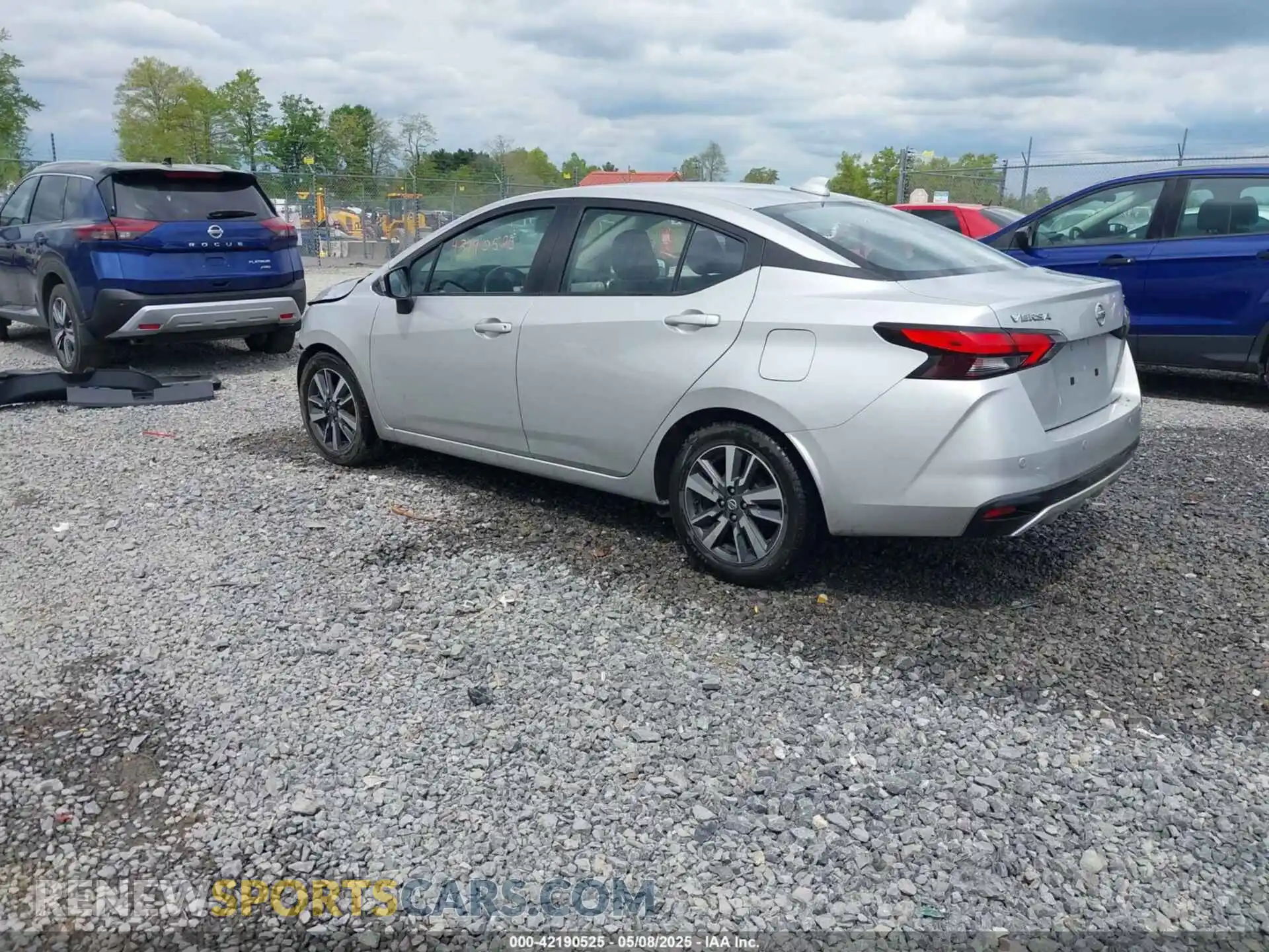 3 Photograph of a damaged car 3N1CN8EV5ML809524 NISSAN VERSA 2021