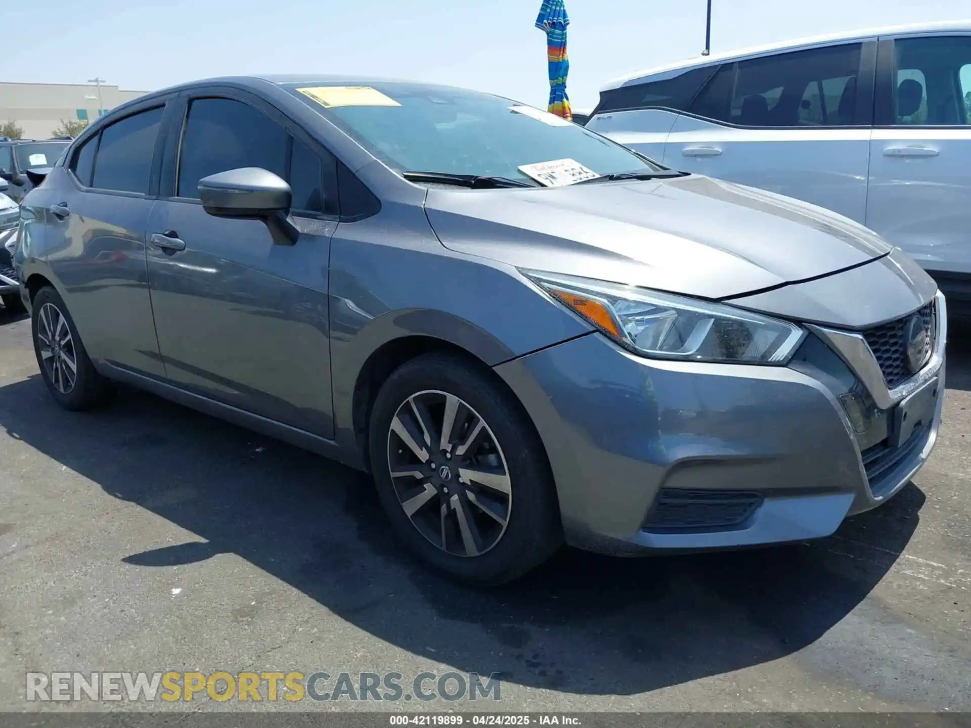 1 Photograph of a damaged car 3N1CN8EV5ML826677 NISSAN VERSA 2021