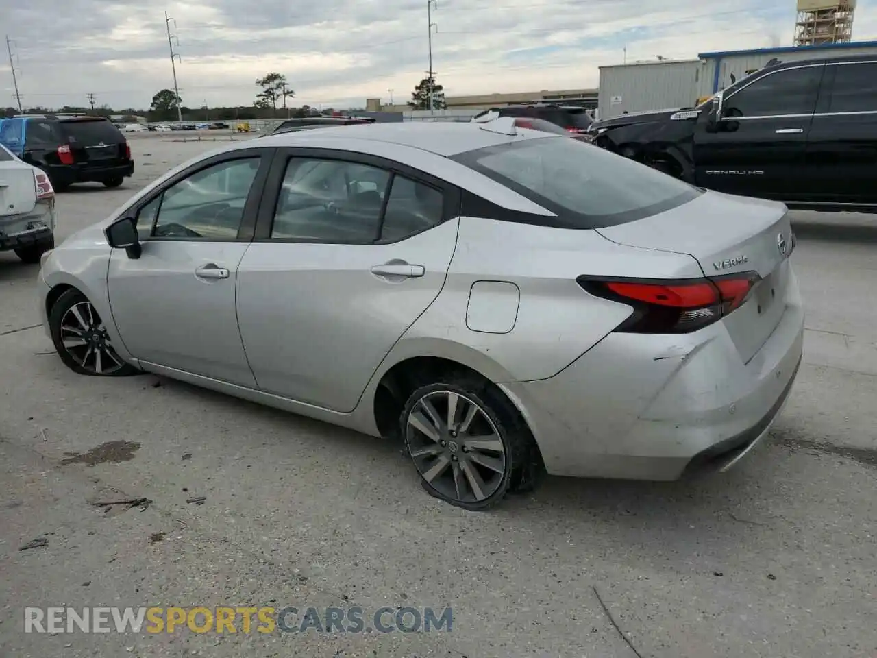 2 Photograph of a damaged car 3N1CN8EV5ML839705 NISSAN VERSA 2021