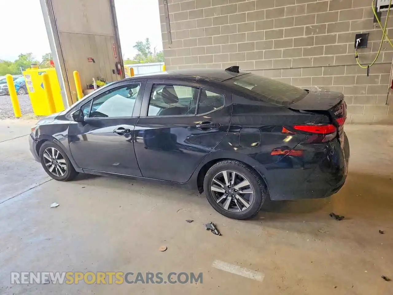 2 Photograph of a damaged car 3N1CN8EV5ML844998 NISSAN VERSA 2021