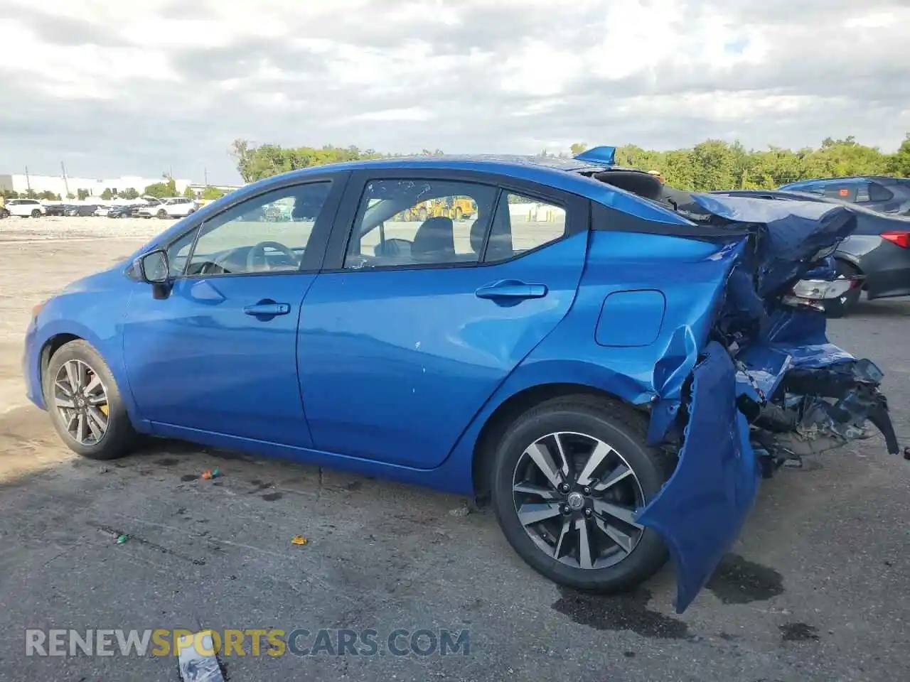 2 Фотография поврежденного автомобиля 3N1CN8EV5ML851692 NISSAN VERSA 2021