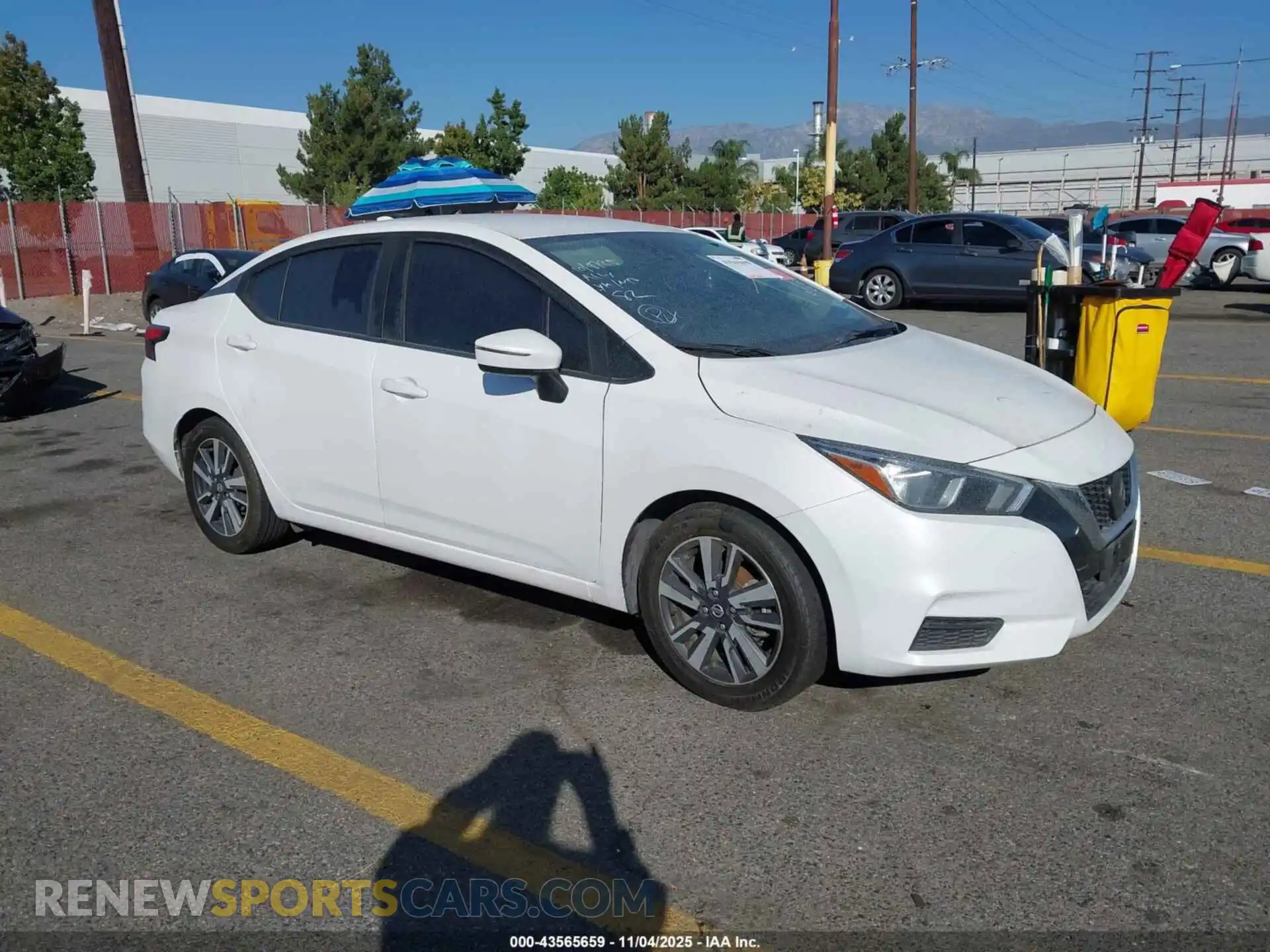 1 Фотография поврежденного автомобиля 3N1CN8EV5ML875748 NISSAN VERSA 2021
