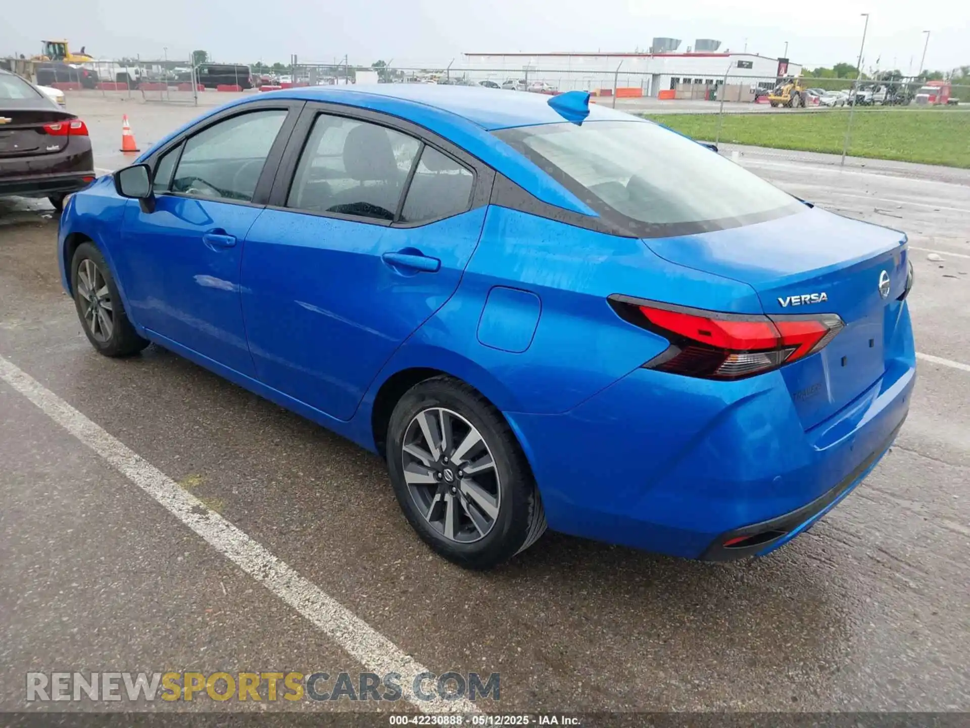 3 Photograph of a damaged car 3N1CN8EV5ML886037 NISSAN VERSA 2021