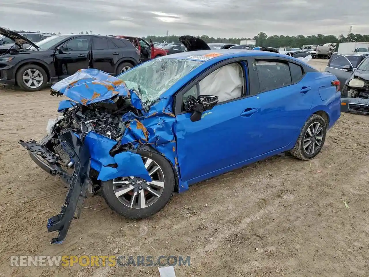 1 Photograph of a damaged car 3N1CN8EV5ML890928 NISSAN VERSA 2021