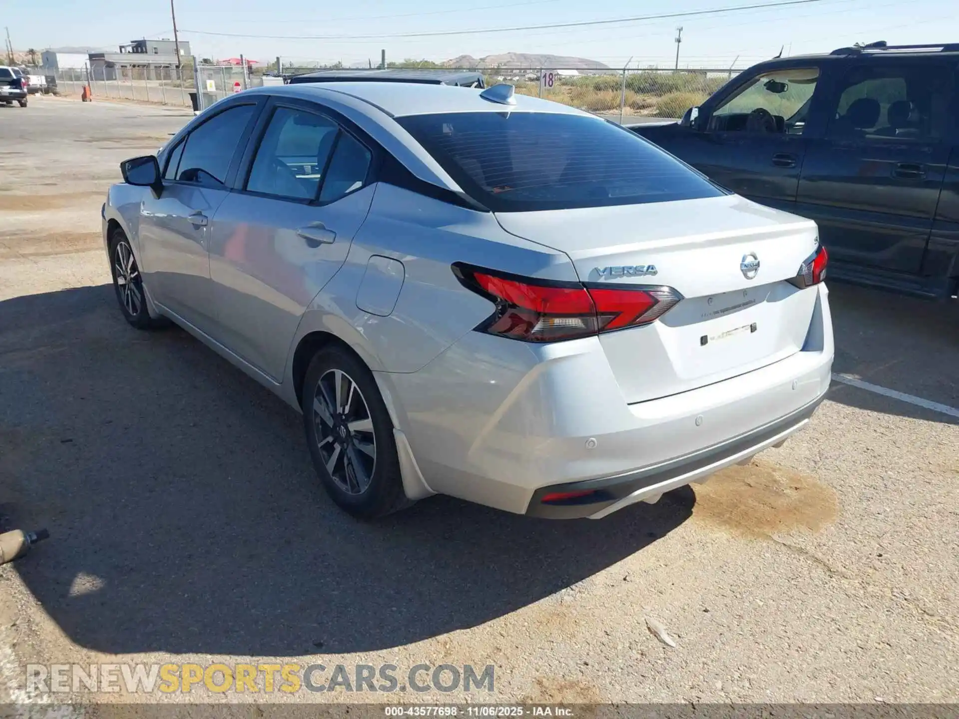 3 Фотография поврежденного автомобиля 3N1CN8EV5ML914760 NISSAN VERSA 2021
