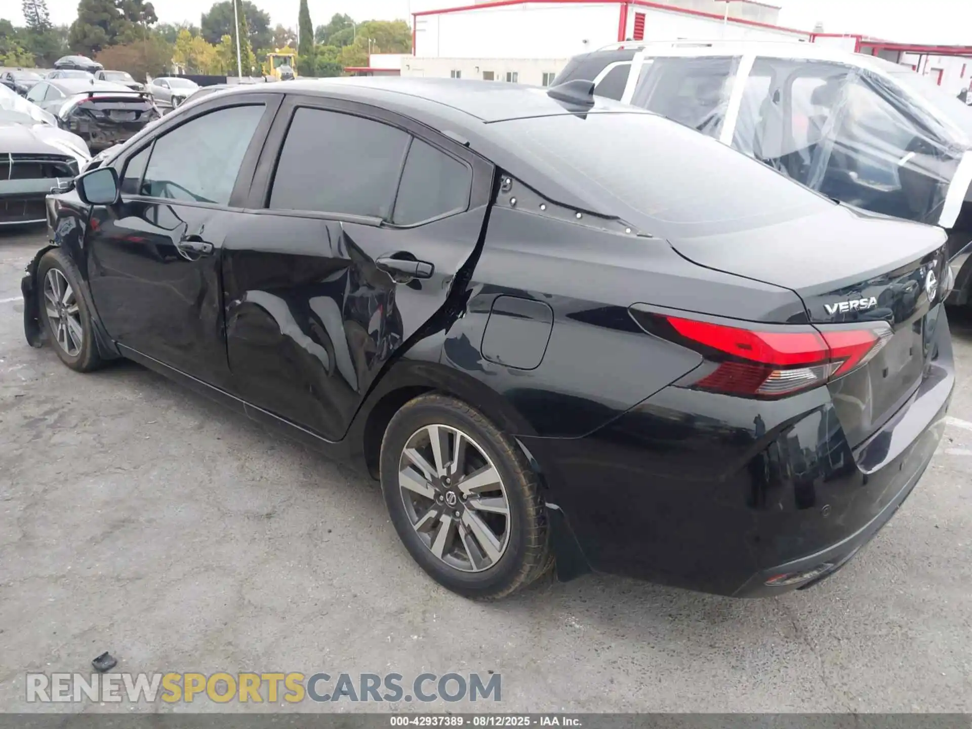 3 Photograph of a damaged car 3N1CN8EV6ML825084 NISSAN VERSA 2021