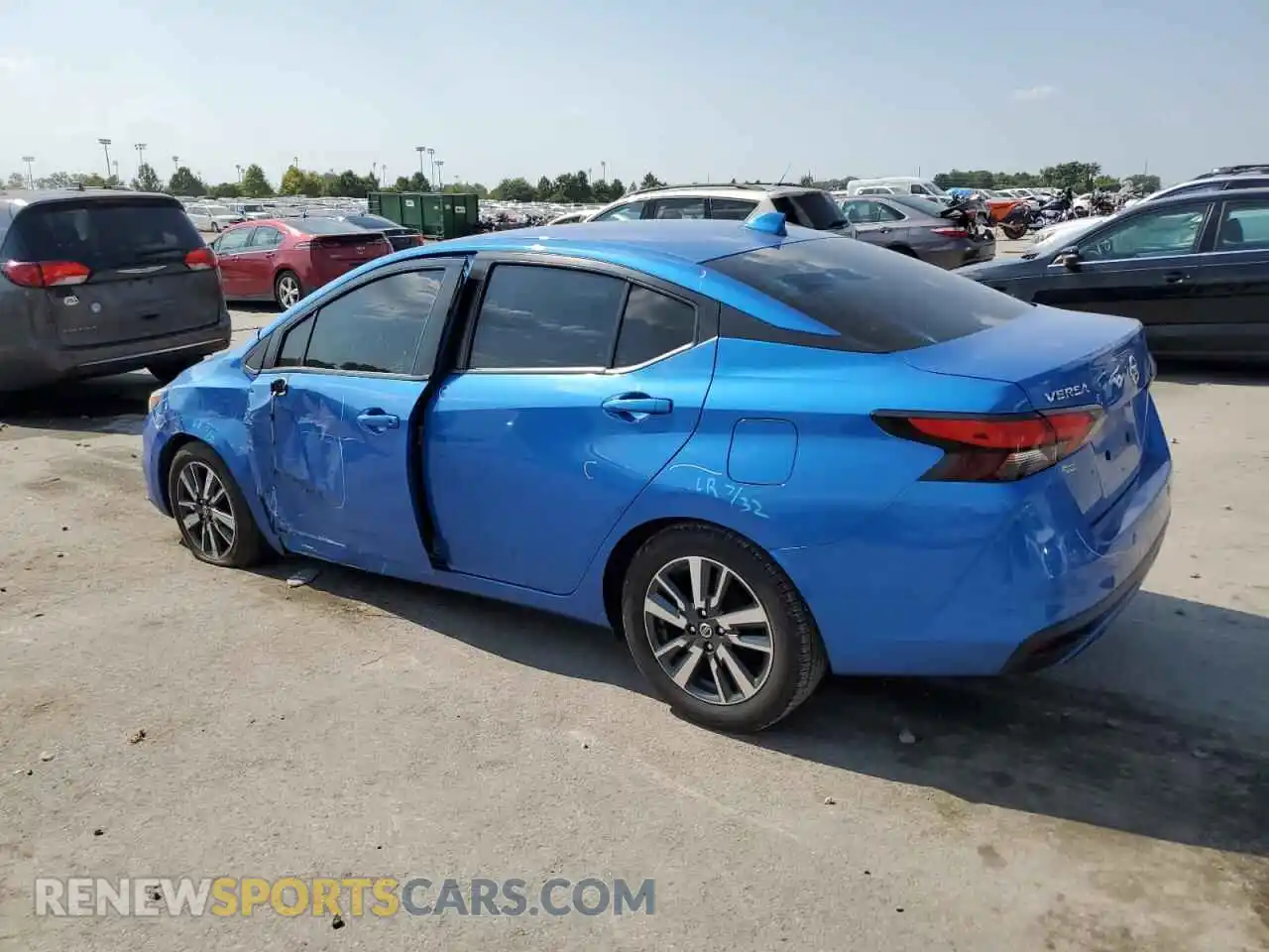 2 Photograph of a damaged car 3N1CN8EV6ML829412 NISSAN VERSA 2021