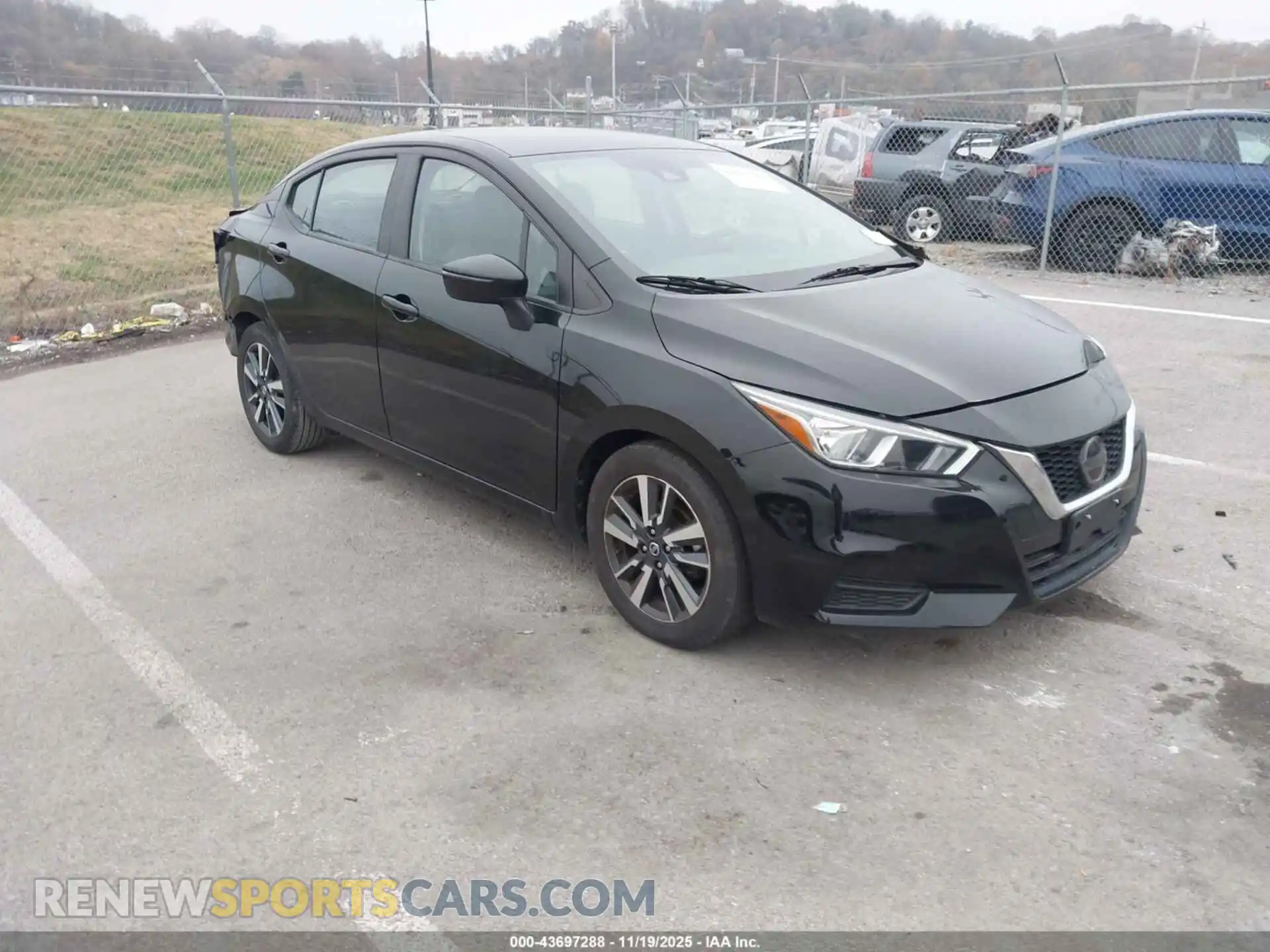 1 Photograph of a damaged car 3N1CN8EV6ML841804 NISSAN VERSA 2021