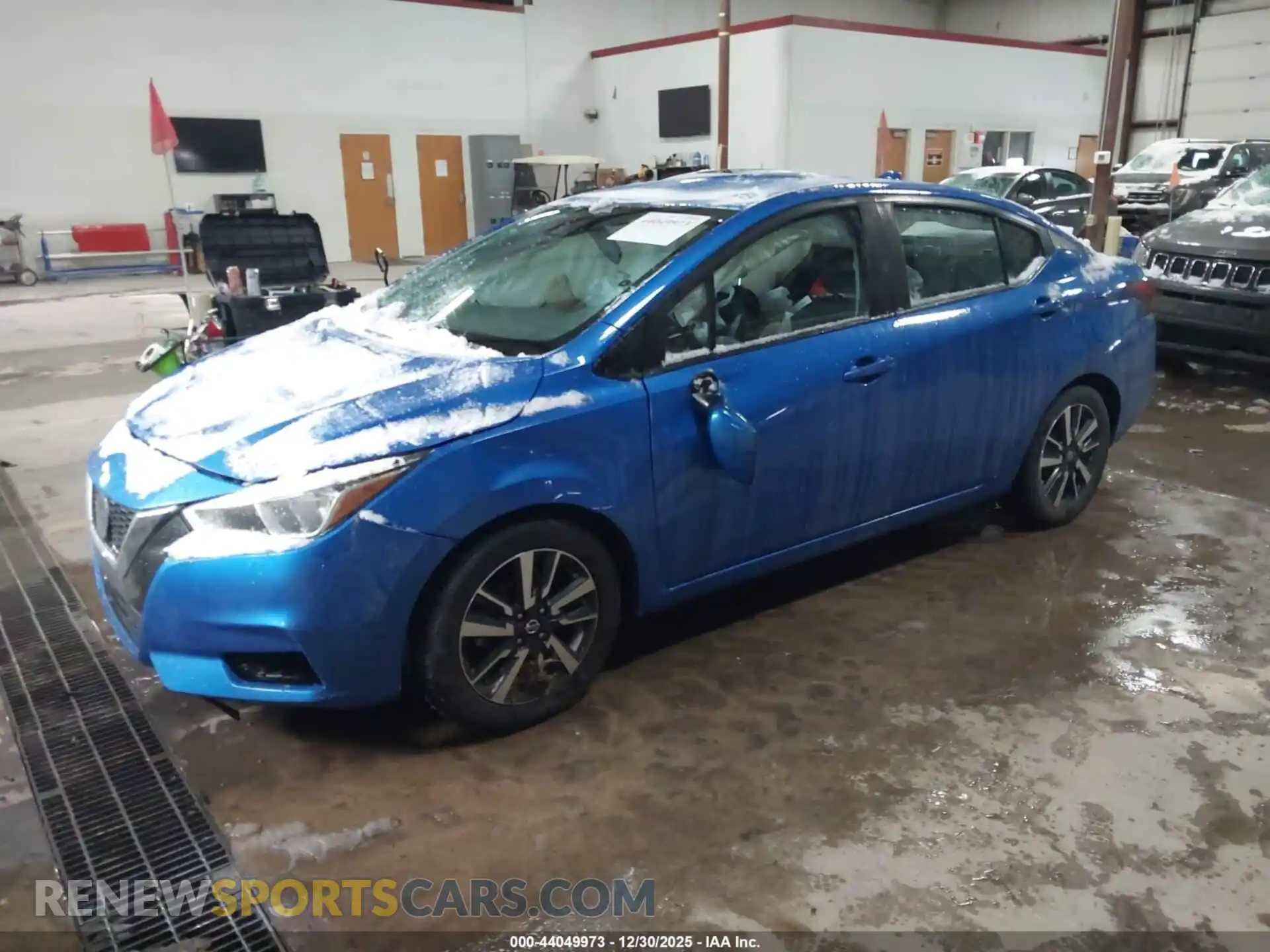 2 Photograph of a damaged car 3N1CN8EV8ML871693 NISSAN VERSA 2021