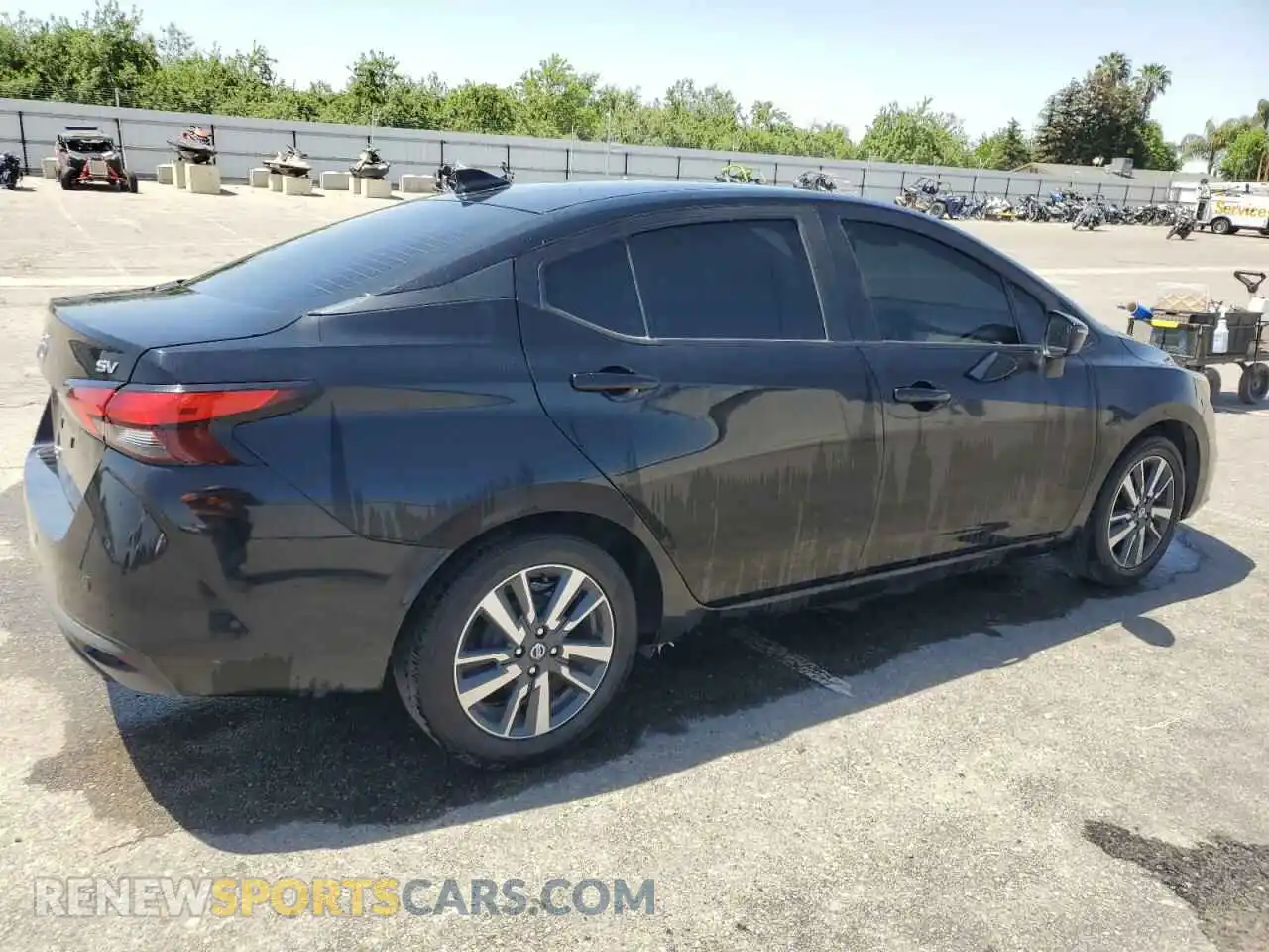 3 Photograph of a damaged car 3N1CN8EVXML869556 NISSAN VERSA 2021