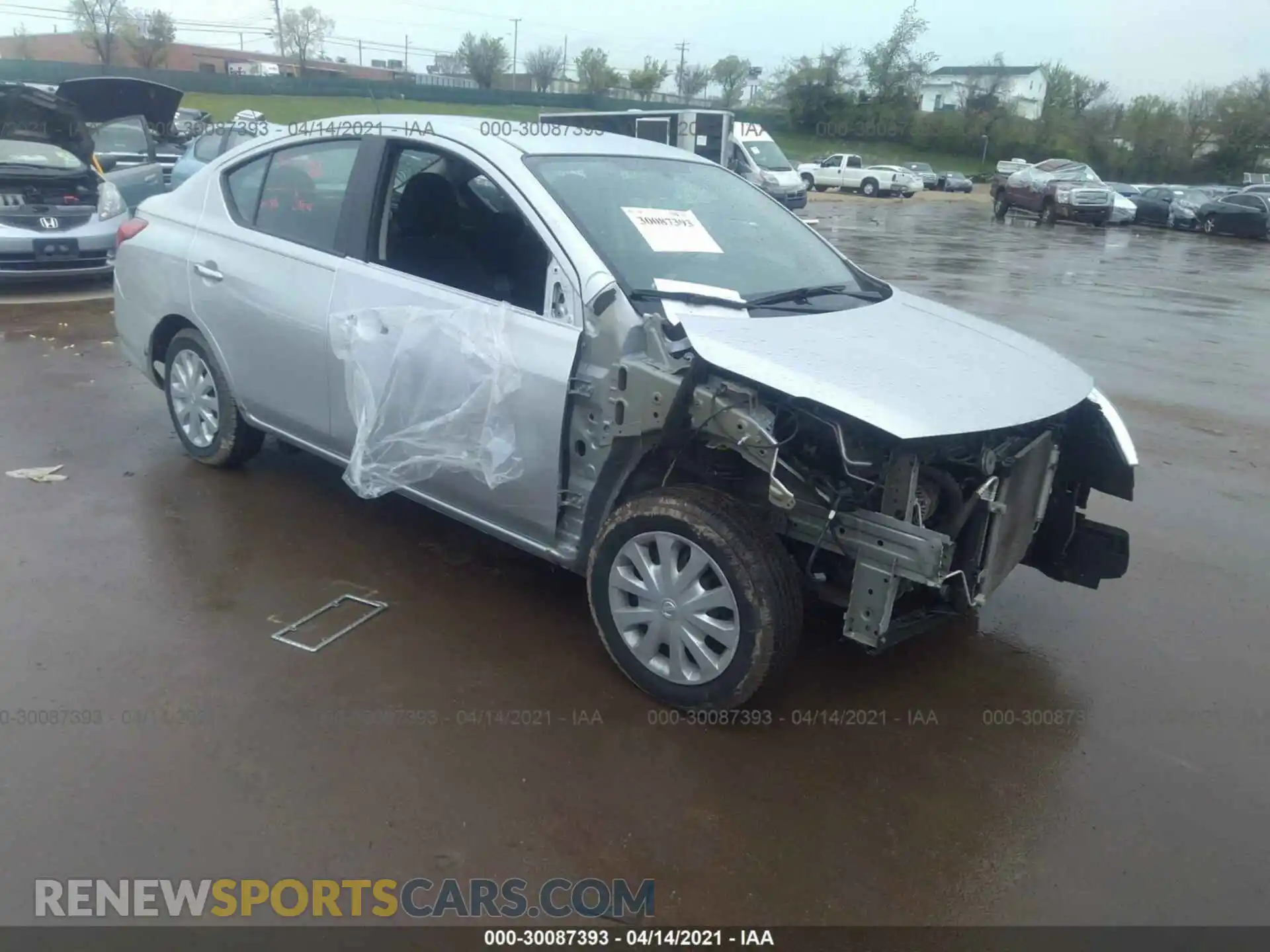 1 fotografías del automóvil dañado 3N1CN7AP1JL842288 NISSAN VERSA SEDAN 2018