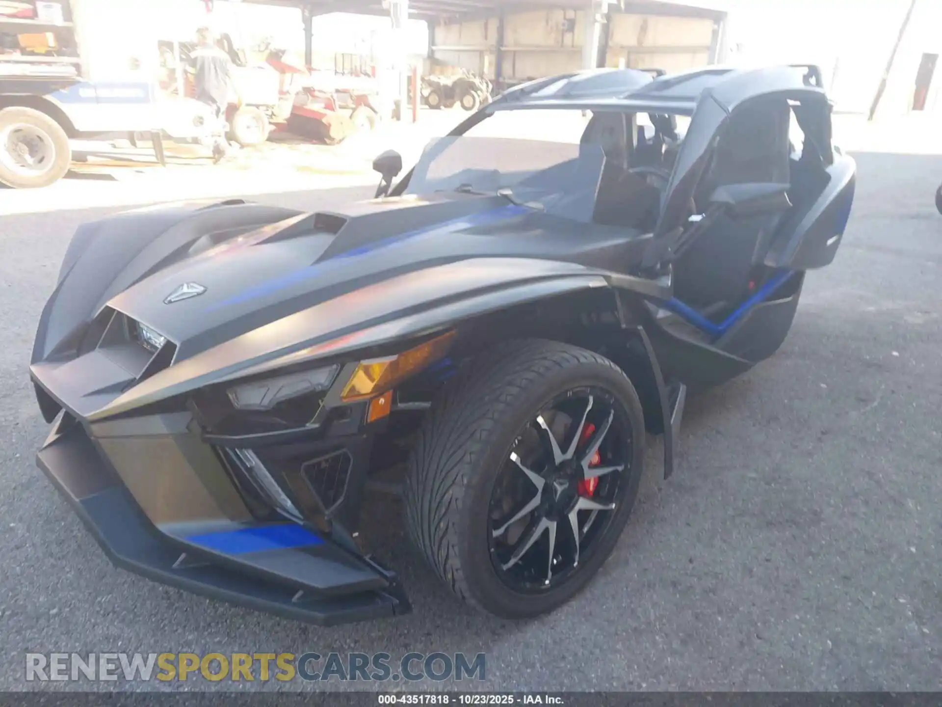 2 fotografías del automóvil dañado 57XAARHB9P8154740 POLARIS SLINGSHOT 2023