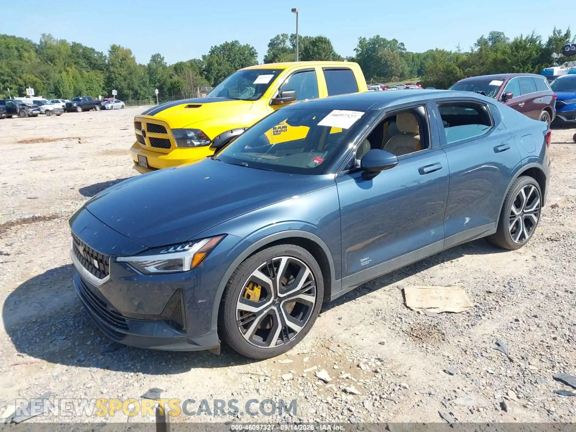 2 fotografías del automóvil dañado LPSED3KA3NL057941 POLESTAR 2 2022