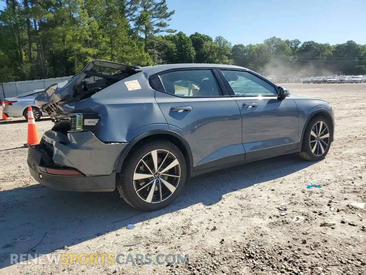 3 Photograph of a damaged car LPSED3KA5NL052286 POLESTAR 2 2022