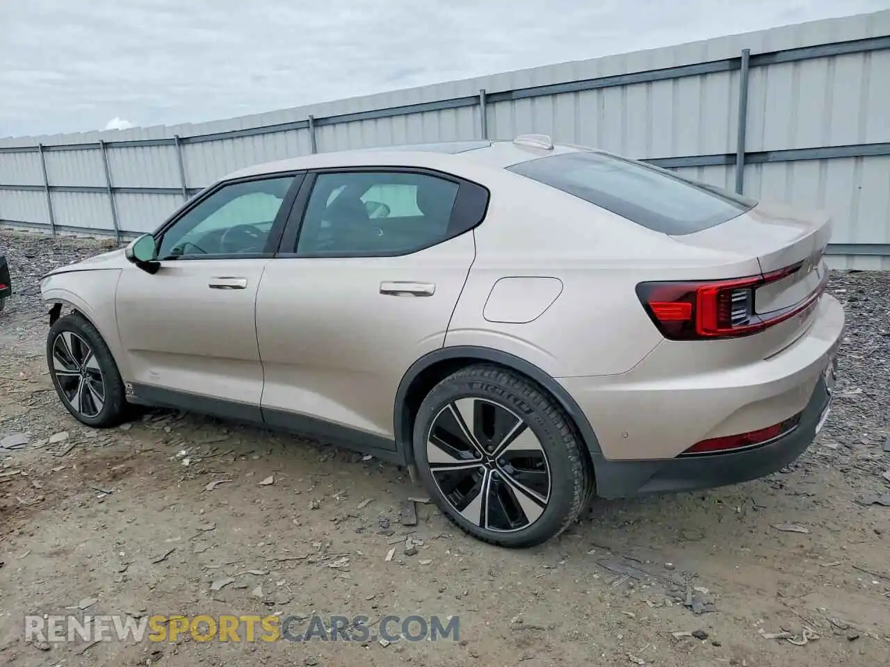 2 fotografías del automóvil dañado YSMED3KA6PL122151 POLESTAR 2 2023