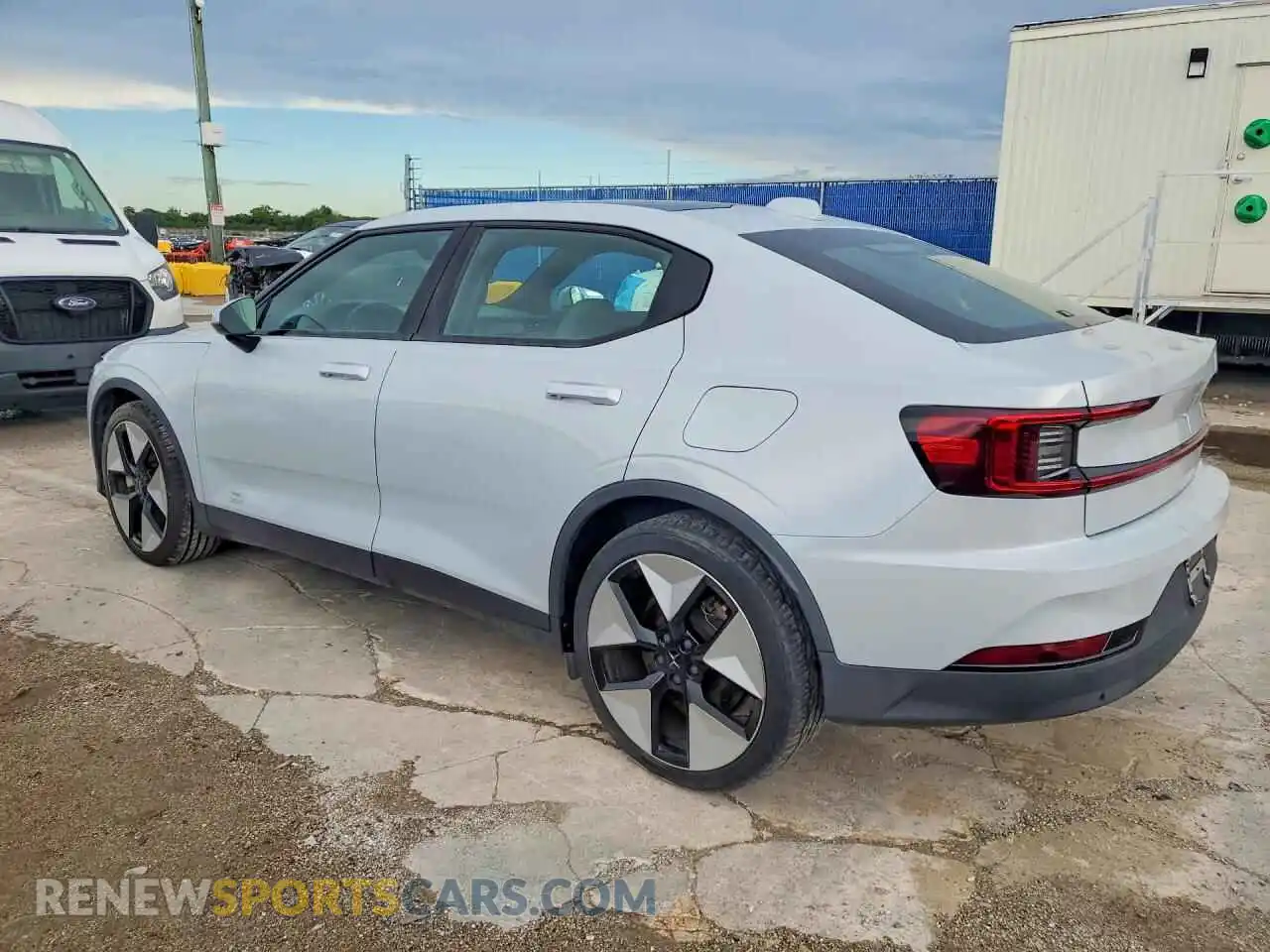 2 fotografías del automóvil dañado YSMED3KA8PL126847 POLESTAR 2 2023