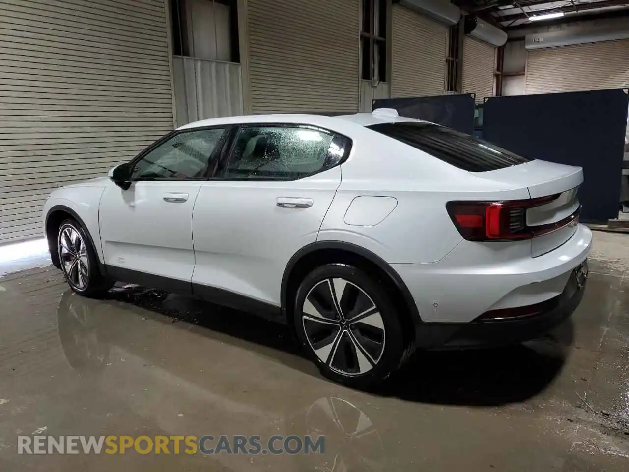 2 fotografías del automóvil dañado YSMEG3KA7PL131304 POLESTAR 2 2023