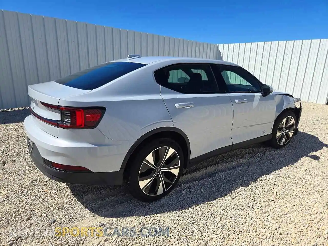 3 Фотография поврежденного автомобиля YSMEG3KA9PL125956 POLESTAR 2 2023