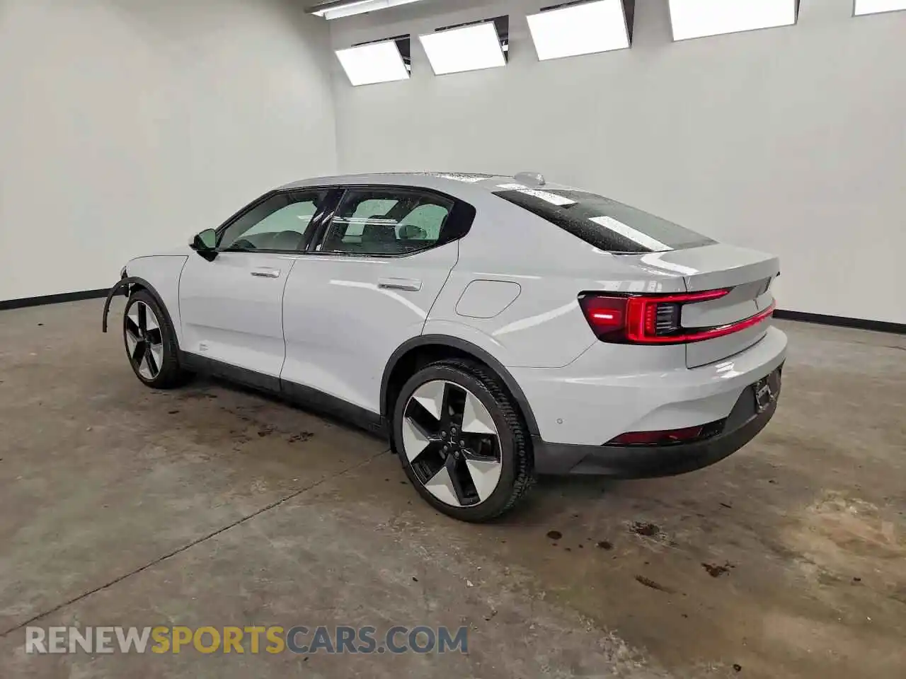 2 fotografías del automóvil dañado YSMEG3KAXPL136870 POLESTAR 2 2023