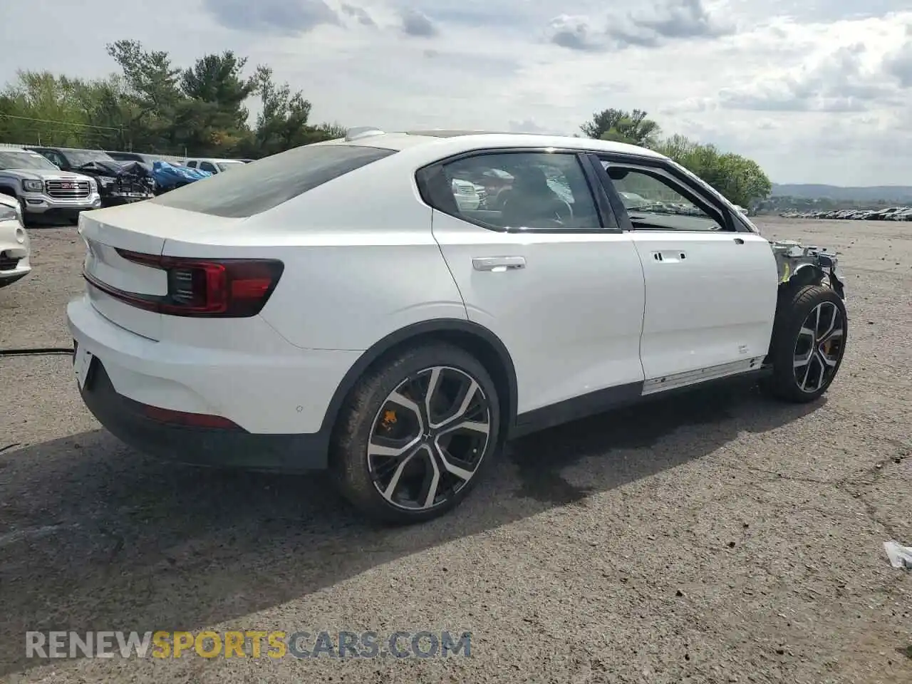 3 Photograph of a damaged car YSMET3KA4PL133748 POLESTAR 2 2023