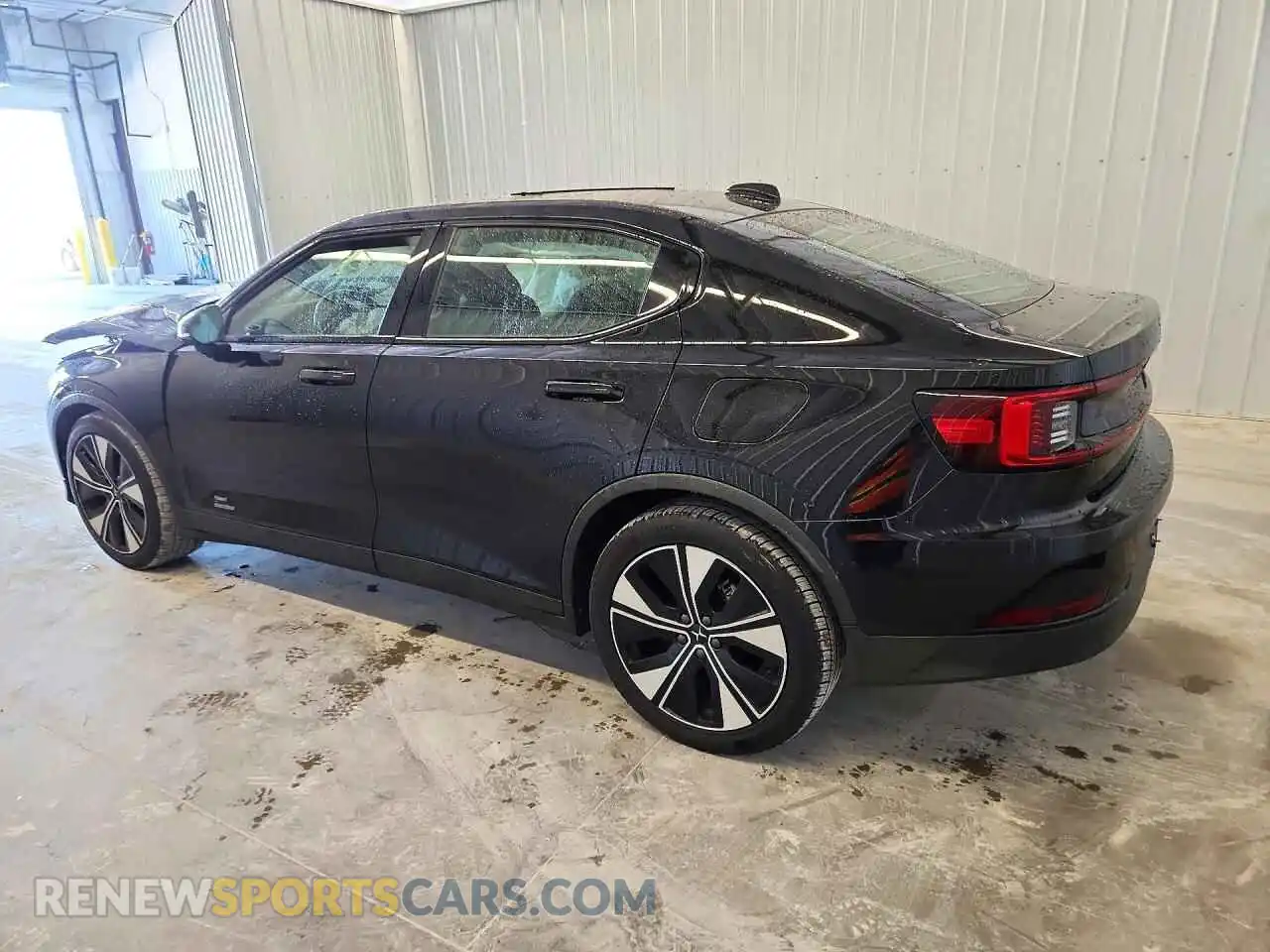 2 fotografías del automóvil dañado YSMFE3KA6RL213375 POLESTAR 2 2024