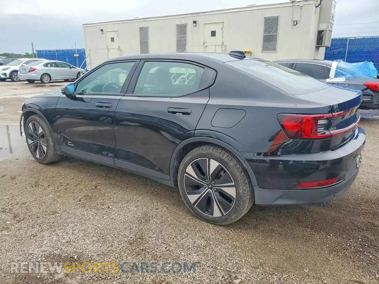 2 fotografías del automóvil dañado YSMFE3KA6RL213487 POLESTAR 2 2024