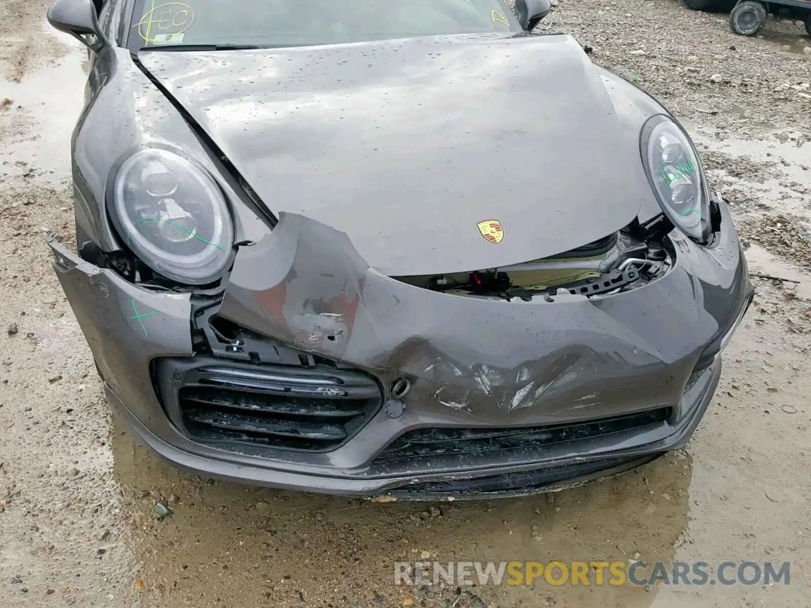 9 Photograph of a damaged car WP0CD2A93KS144286 PORSCHE 911 2019