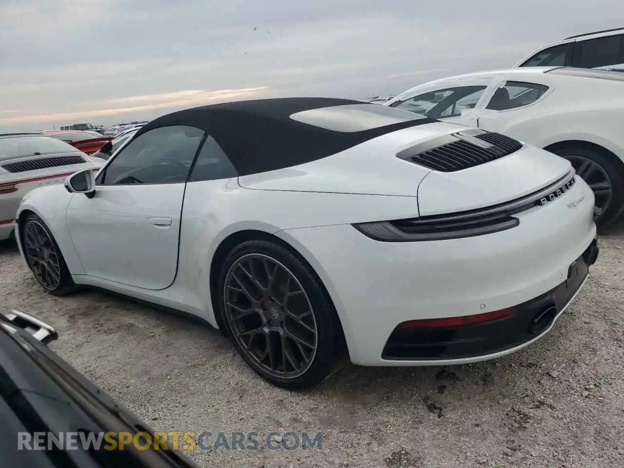 2 Photograph of a damaged car WP0CA2A90LS251516 PORSCHE 911 2020