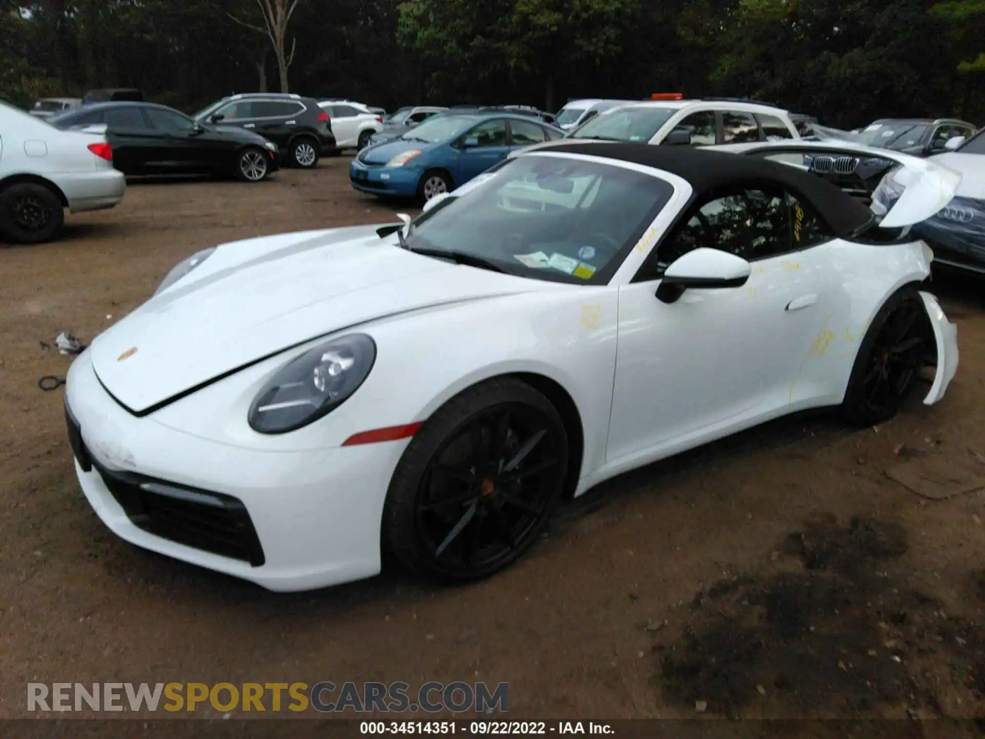 2 Photograph of a damaged car WP0CA2A93LS251302 PORSCHE 911 2020