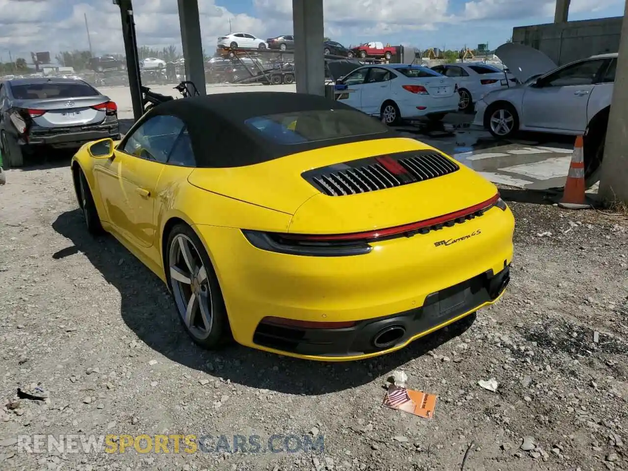 3 fotografías del automóvil dañado WP0CB2A9XLS264707 PORSCHE 911 2020