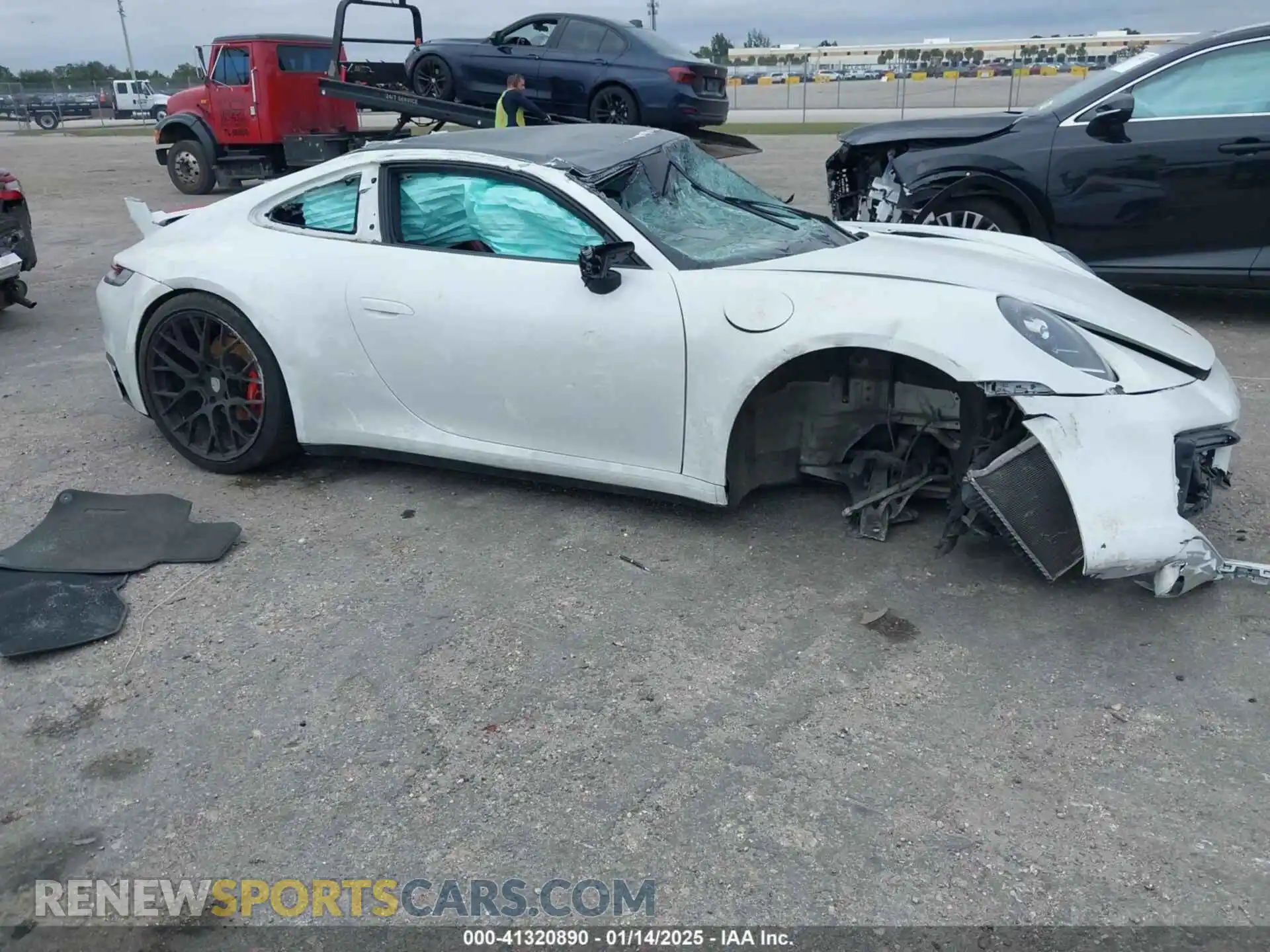 1 Photograph of a damaged car WP0AA2A95MS206533 PORSCHE 911 2021
