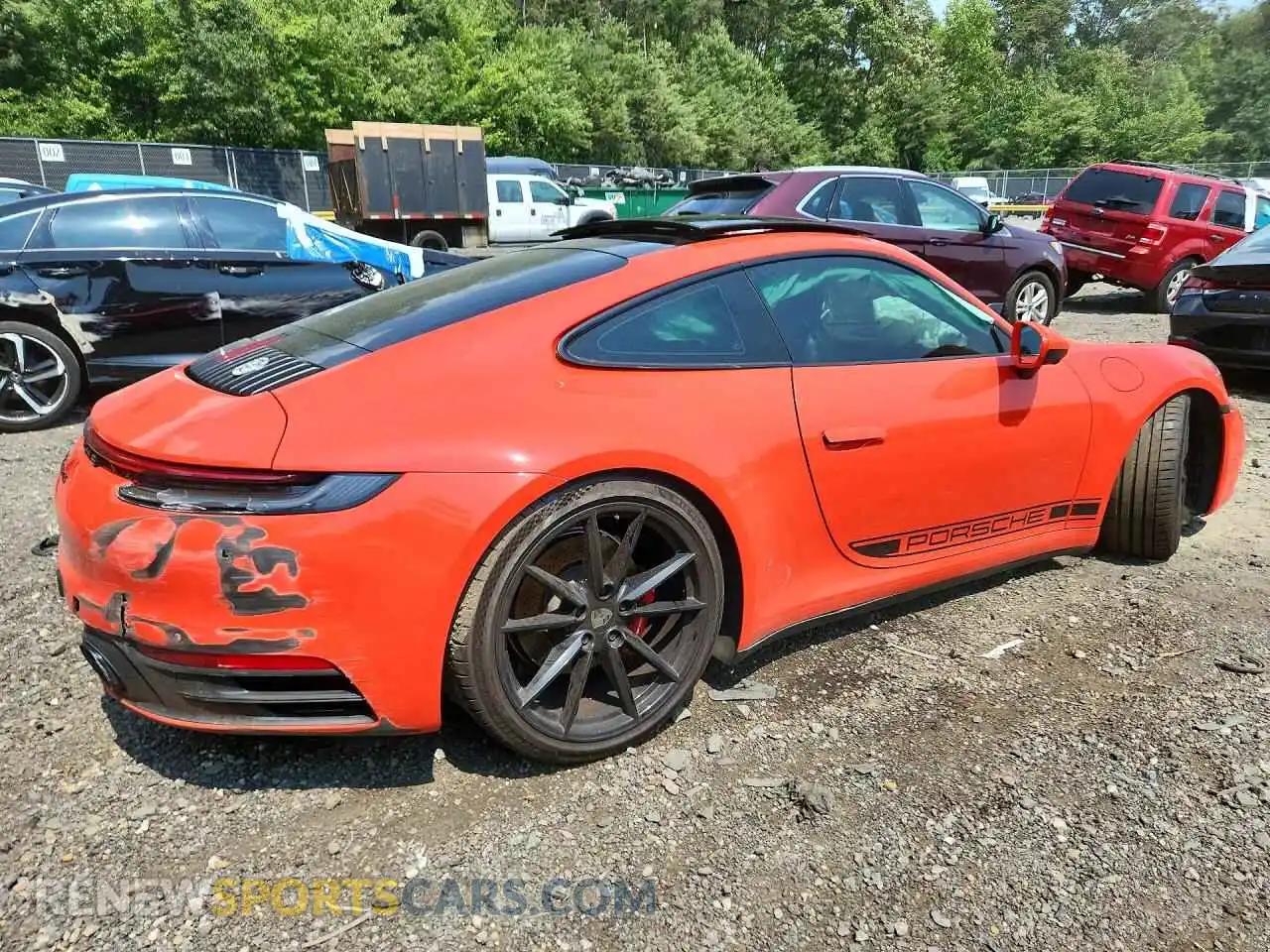 3 fotografías del automóvil dañado WP0AB2A90MS222152 PORSCHE 911 2021