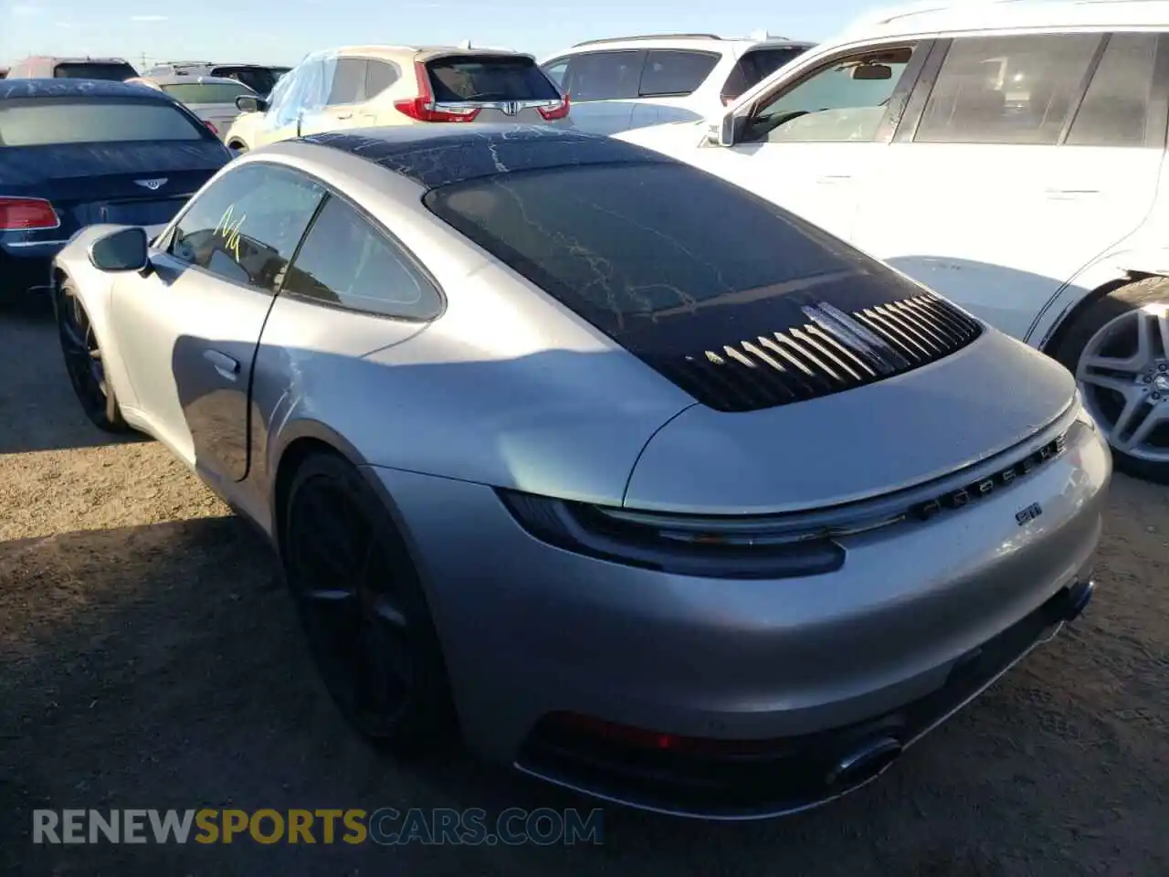 3 fotografías del automóvil dañado WP0AB2A92MS221438 PORSCHE 911 2021