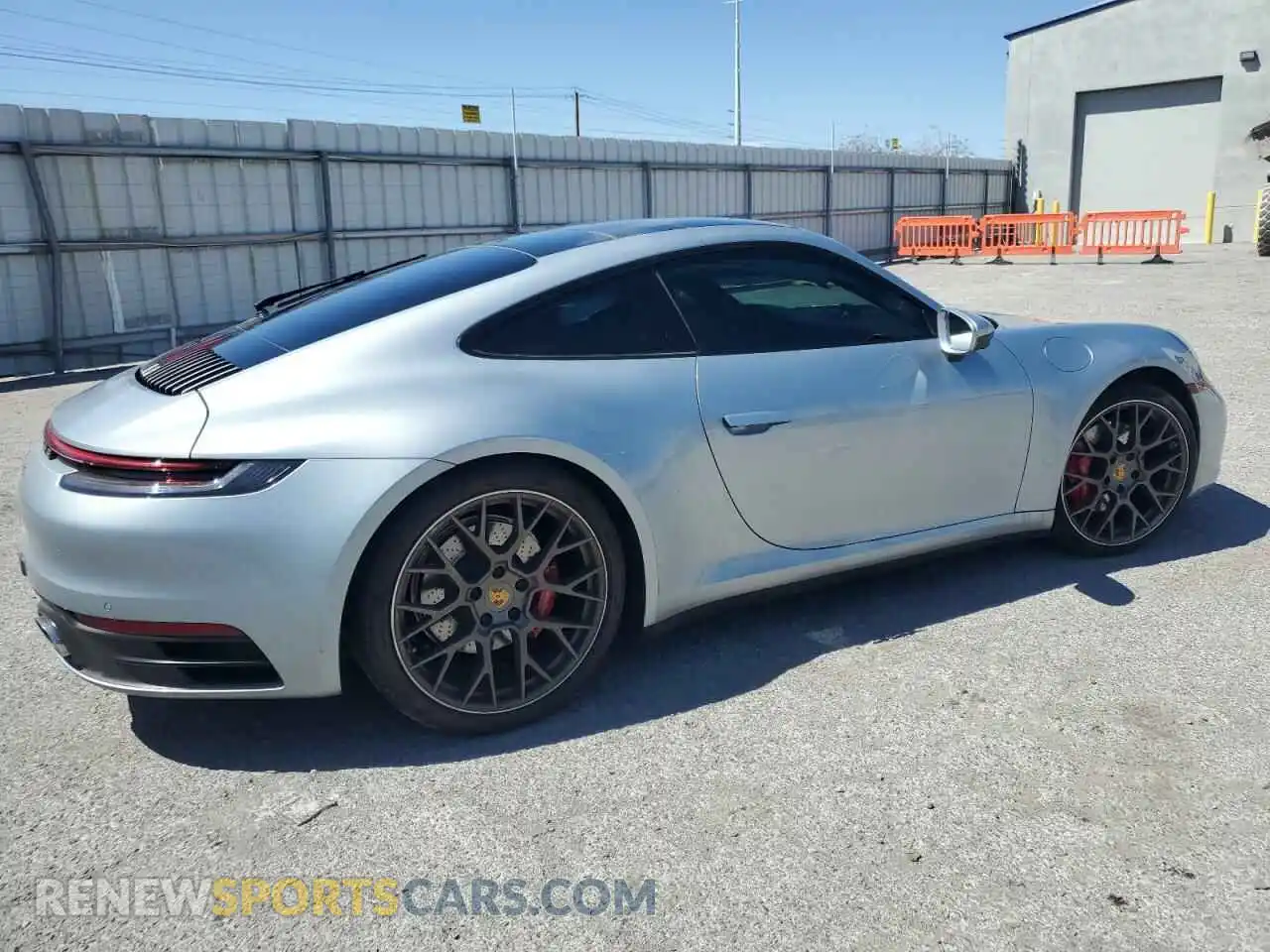 3 fotografías del automóvil dañado WP0AB2A96MS221121 PORSCHE 911 2021