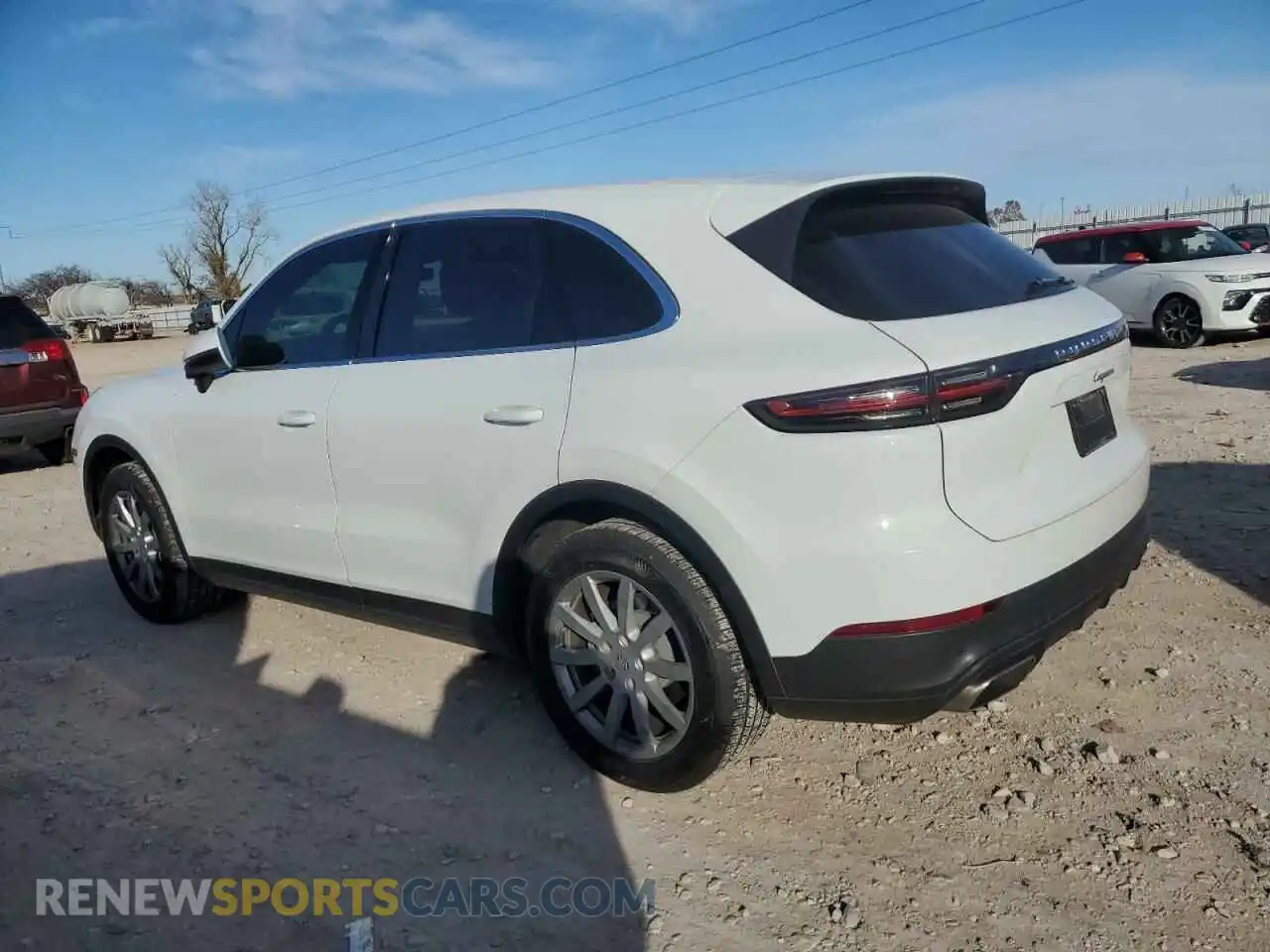 2 Photograph of a damaged car WP1AA2AY1KDA03677 PORSCHE CAYENNE 2019