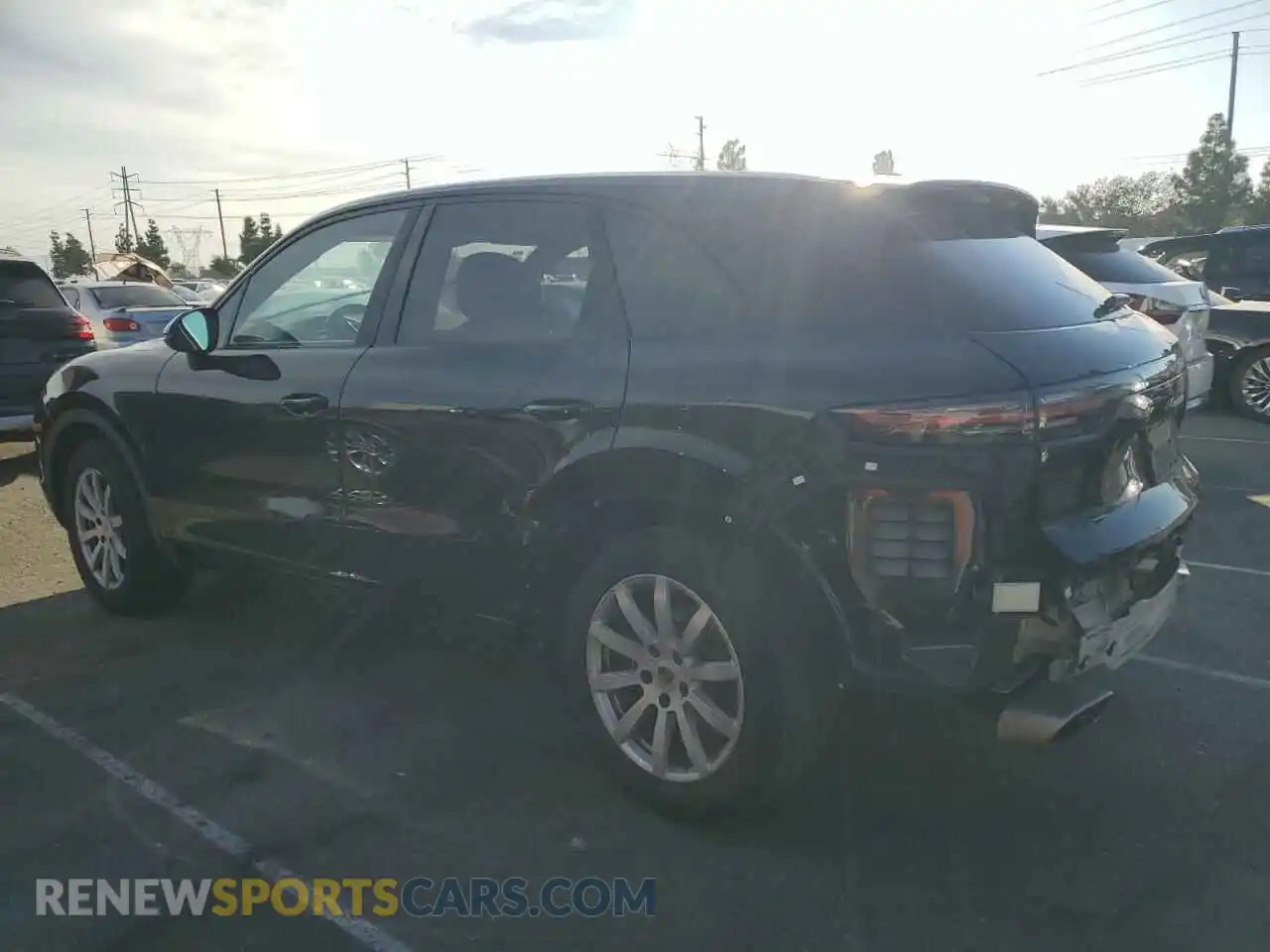 2 Photograph of a damaged car WP1AA2AY1KDA05588 PORSCHE CAYENNE 2019