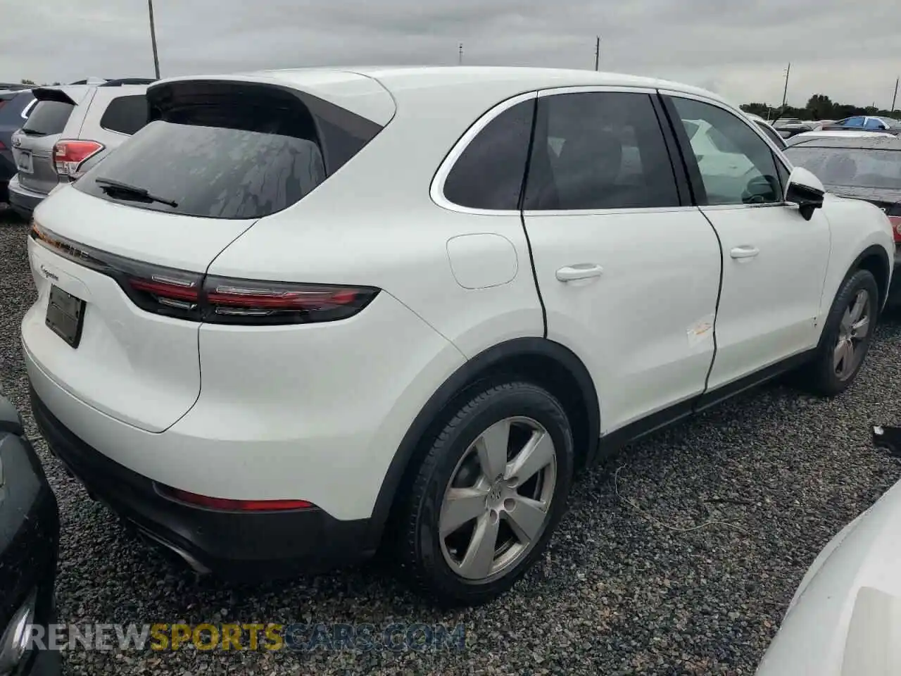 3 Photograph of a damaged car WP1AA2AY1KDA06367 PORSCHE CAYENNE 2019