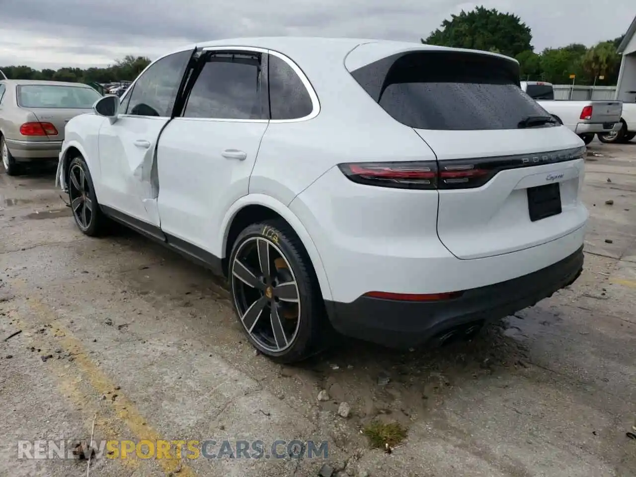 3 Photograph of a damaged car WP1AA2AY1KDA07177 PORSCHE CAYENNE 2019