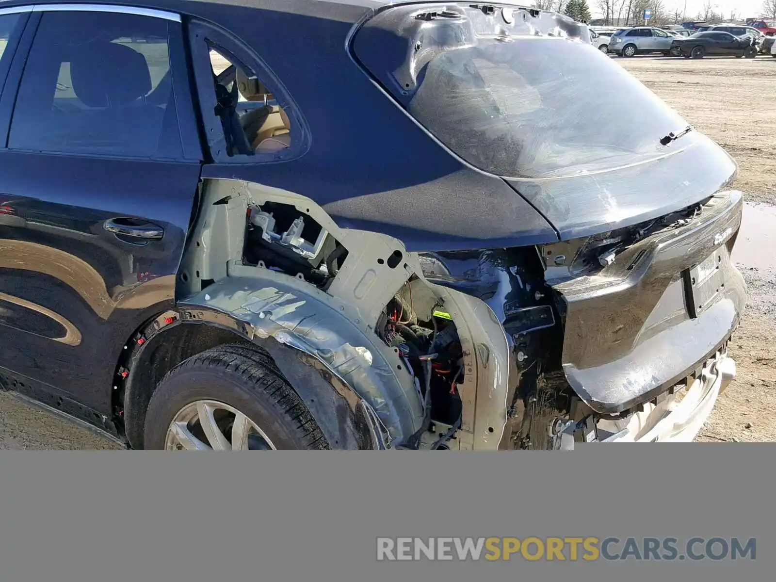 9 Photograph of a damaged car WP1AA2AY2KDA06135 PORSCHE CAYENNE 2019