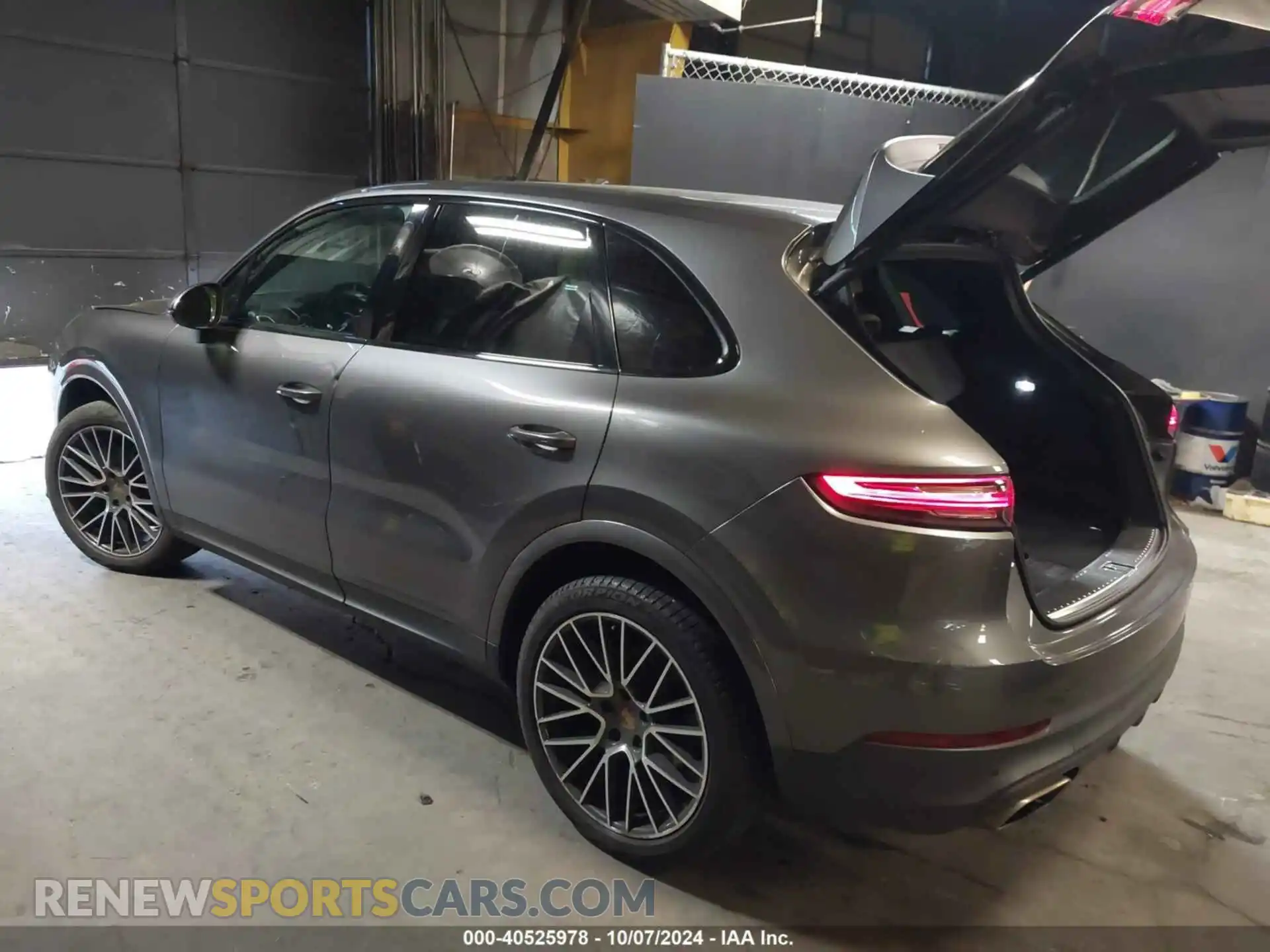 3 Photograph of a damaged car WP1AA2AY3KDA07519 PORSCHE CAYENNE 2019