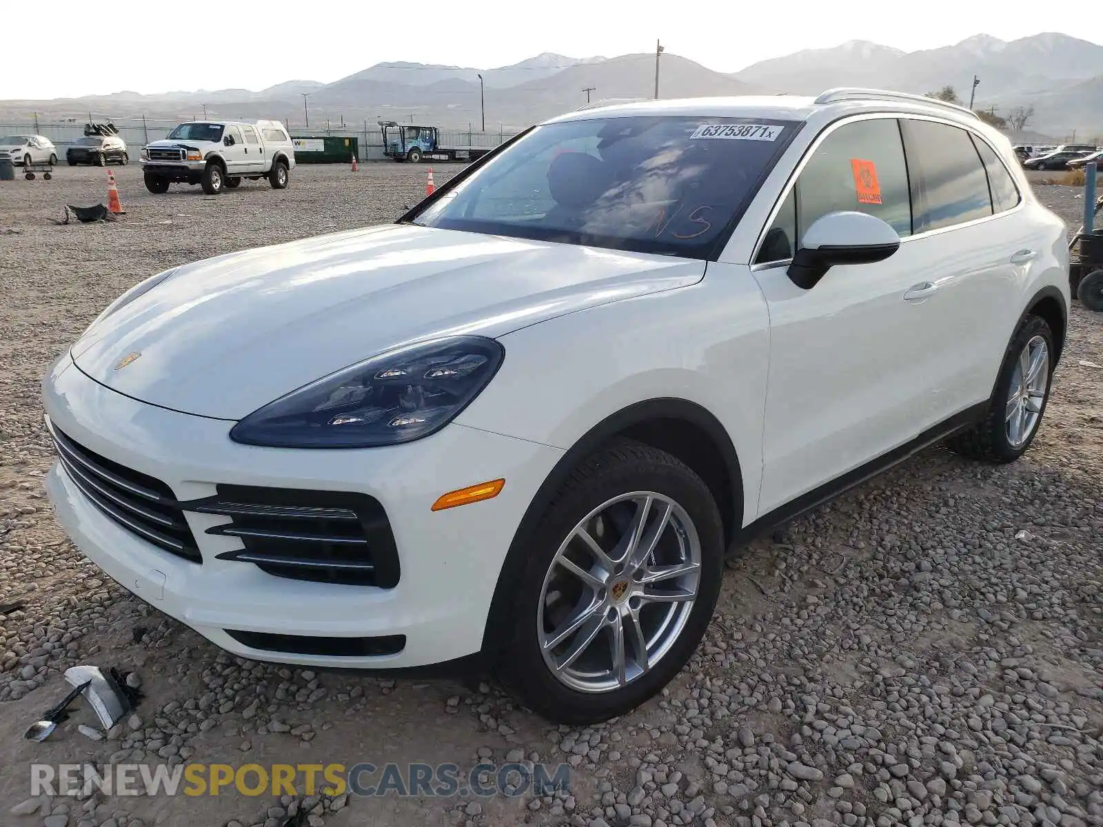 2 Photograph of a damaged car WP1AA2AY5KDA04783 PORSCHE CAYENNE 2019