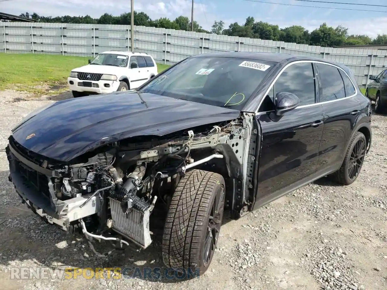 2 fotografías del automóvil dañado WP1AA2AY6KDA02802 PORSCHE CAYENNE 2019