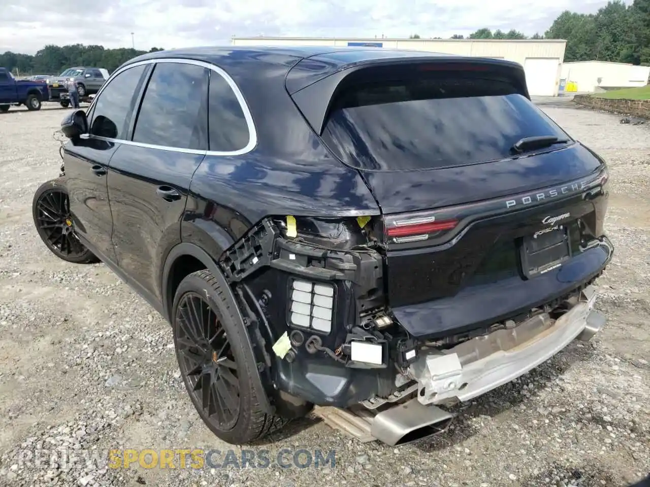3 fotografías del automóvil dañado WP1AA2AY6KDA02802 PORSCHE CAYENNE 2019