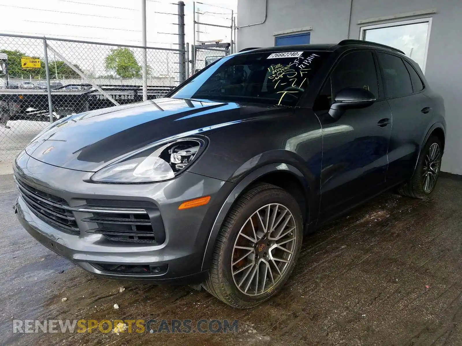 2 Photograph of a damaged car WP1AA2AY7KDA17485 PORSCHE CAYENNE 2019