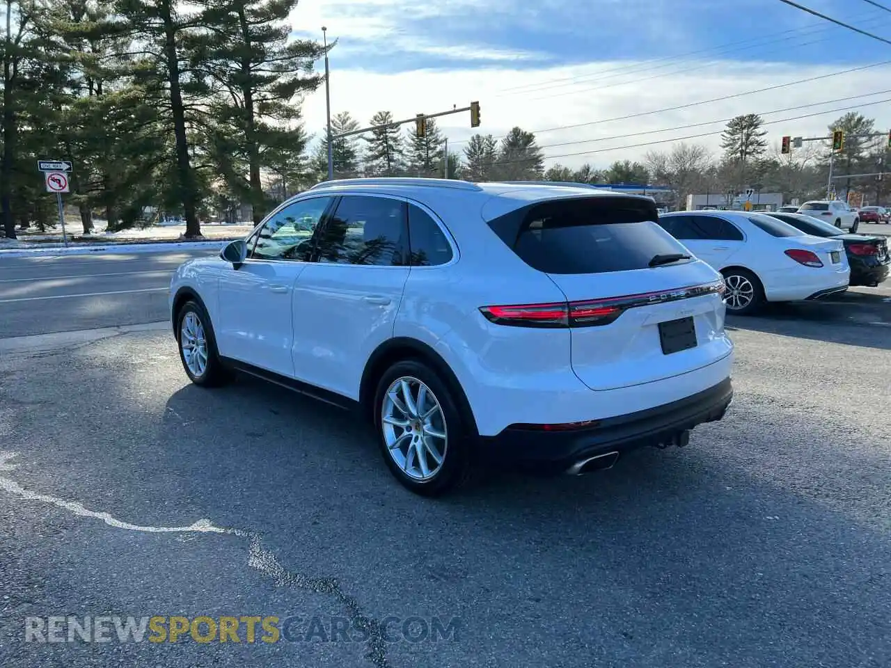 3 Photograph of a damaged car WP1AA2AY8KDA00744 PORSCHE CAYENNE 2019