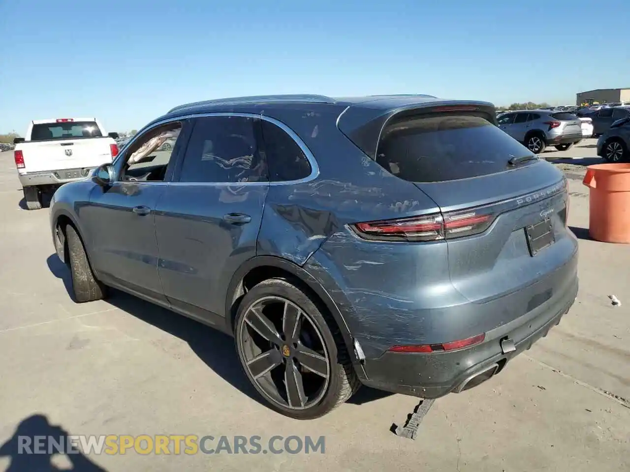 2 Photograph of a damaged car WP1AA2AY8KDA05183 PORSCHE CAYENNE 2019