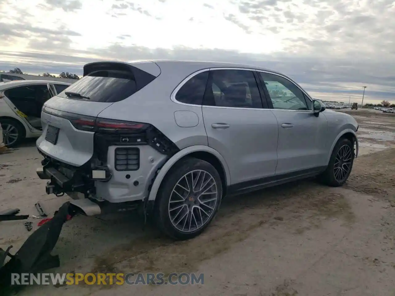 3 Photograph of a damaged car WP1AA2AY8KDA05488 PORSCHE CAYENNE 2019
