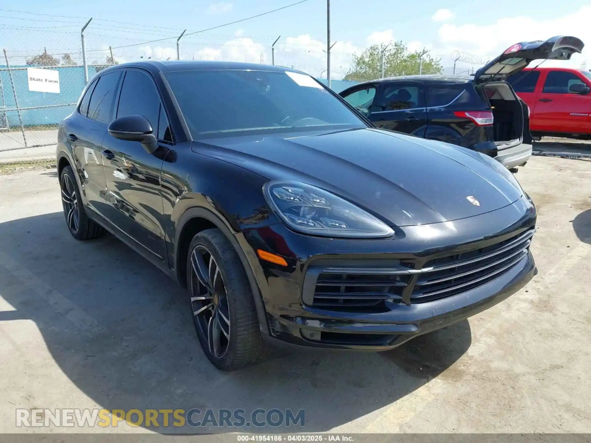 1 Photograph of a damaged car WP1AA2AYXKDA09882 PORSCHE CAYENNE 2019