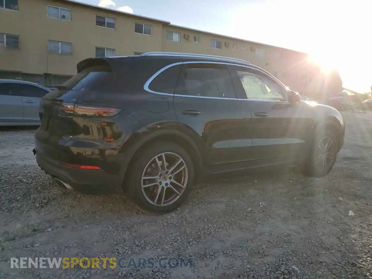 3 Фотография поврежденного автомобиля WP1AA2AYXKDA10580 PORSCHE CAYENNE 2019